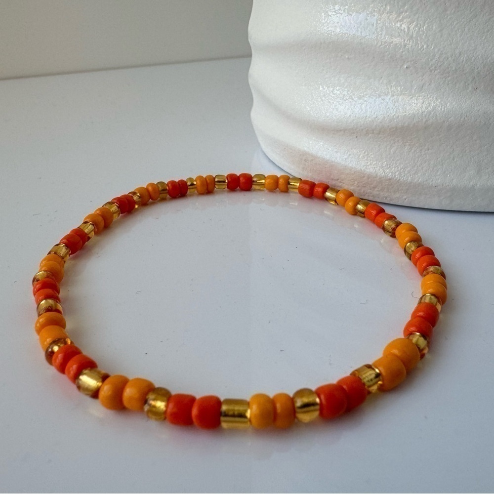 Stretch Beaded Anklet Orange Yellow and Gold - Picture 5 of 12